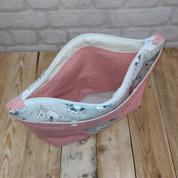 pochette cambio stoffa a tema animali con cuccioli con tag koala